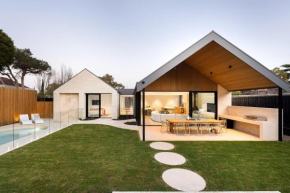MAUDE Luxe Resort Style Amenities, Mount Martha